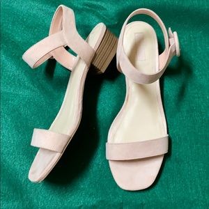NEW! Forever 21 Ankle strap, block heel sandals